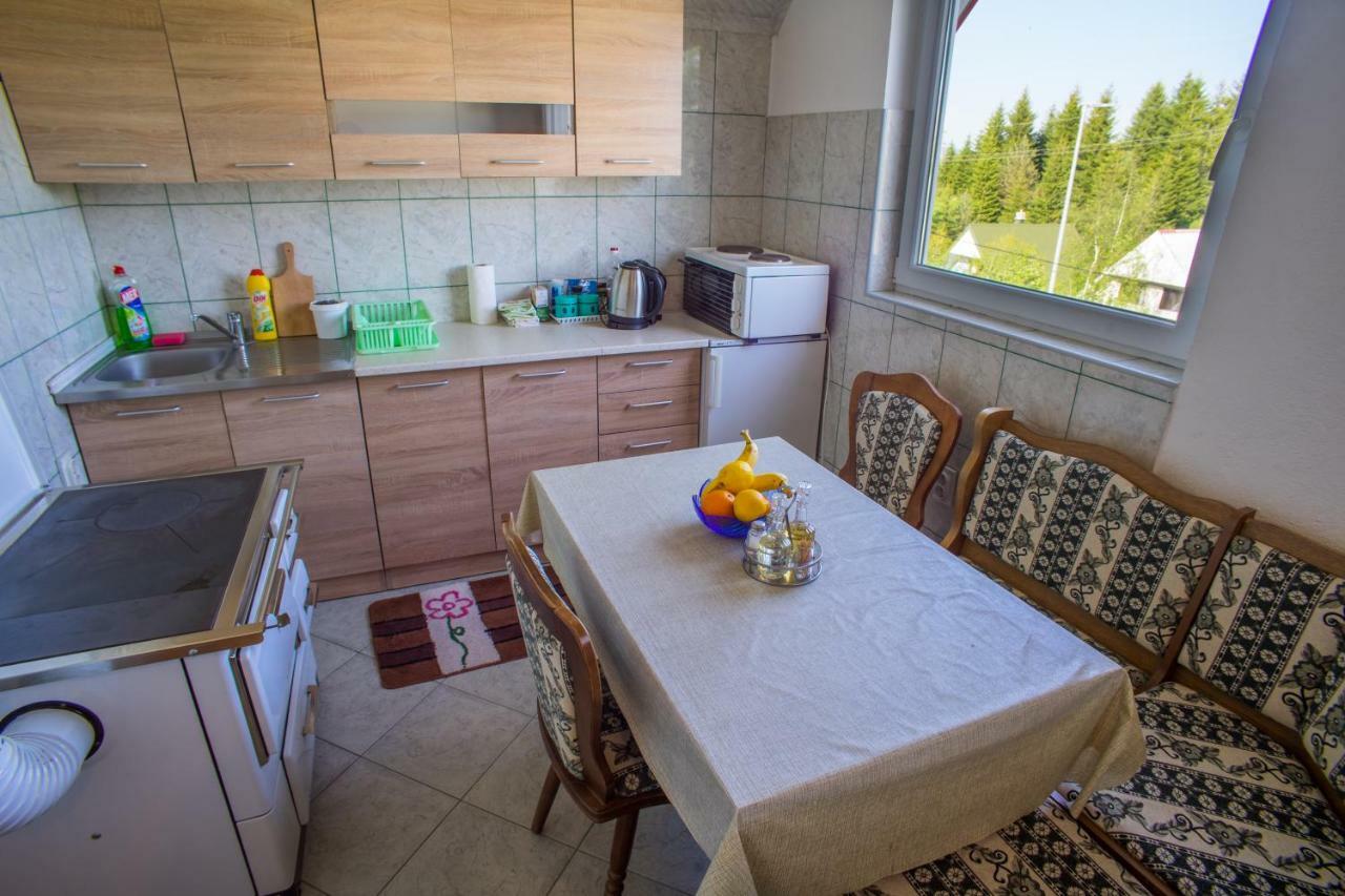Vukovic Accommodation Zabljak  Ngoại thất bức ảnh